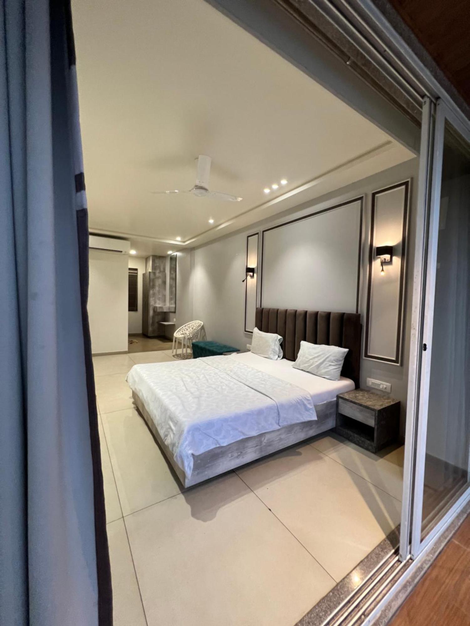 Capetown Resort Игатпури Экстерьер фото